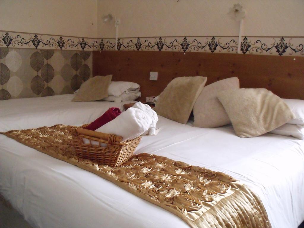 בלקפול The Derby Hotel חדר תמונה