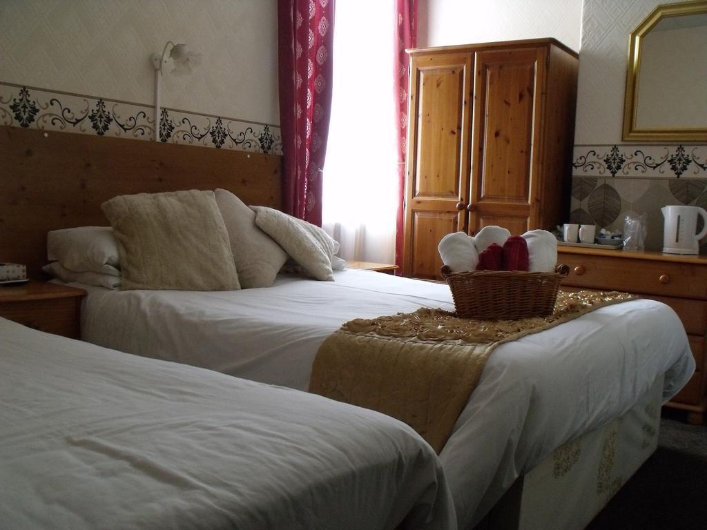 בלקפול The Derby Hotel חדר תמונה