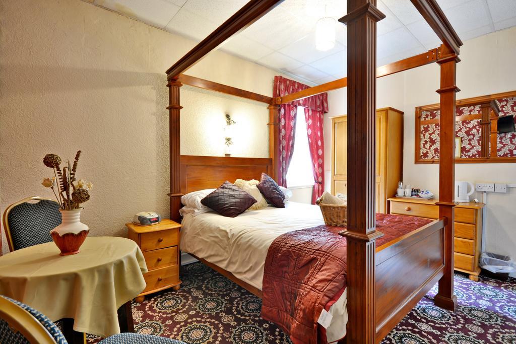 בלקפול The Derby Hotel מראה חיצוני תמונה